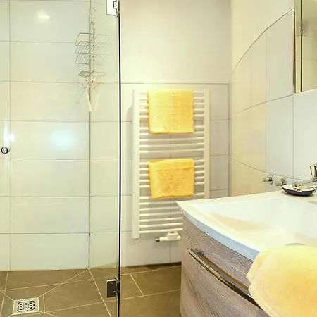 公寓 Penthouse In Niederau Near Lift, Cleaning Included *